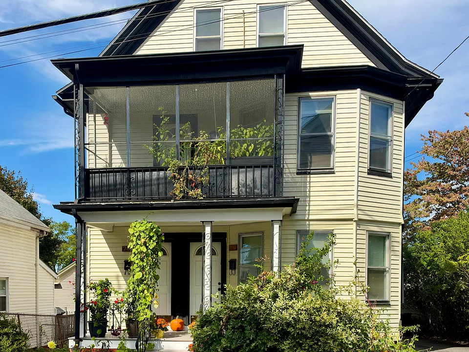 80 Lancaster St #1