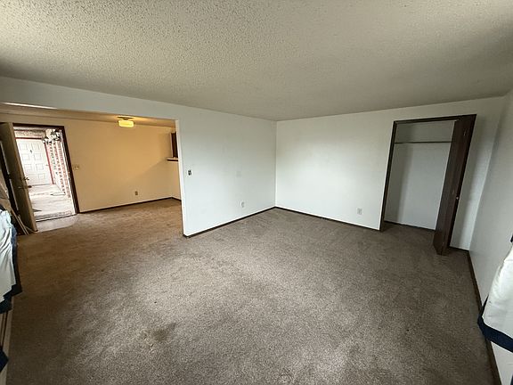 4th image of 2511 W 27th St #6