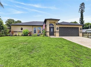 2205 NE 1st Pl, Cape Coral, FL 33909