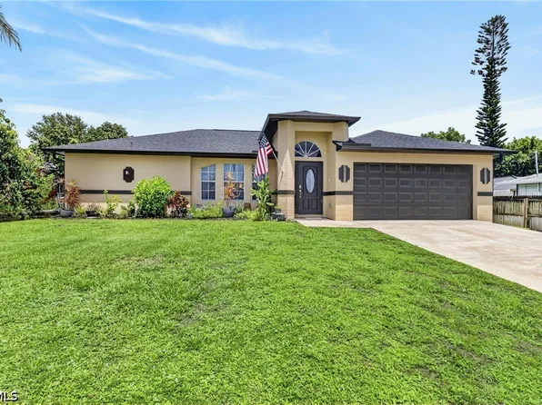 2205 NE 1st Pl, Cape Coral, FL 33909