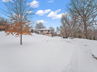 9182 Inver Grove Trl, Inver Grove Heights, MN 55076