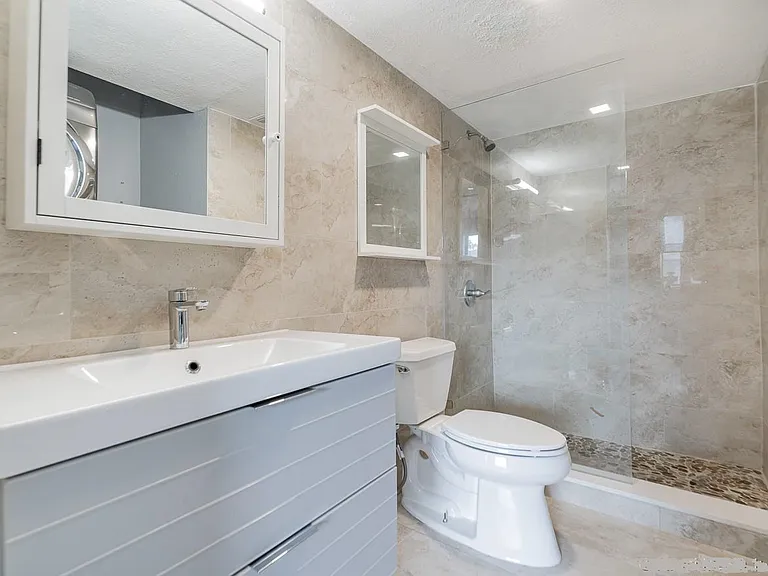 6020 Shakerwood Cir #106 — Photo 11