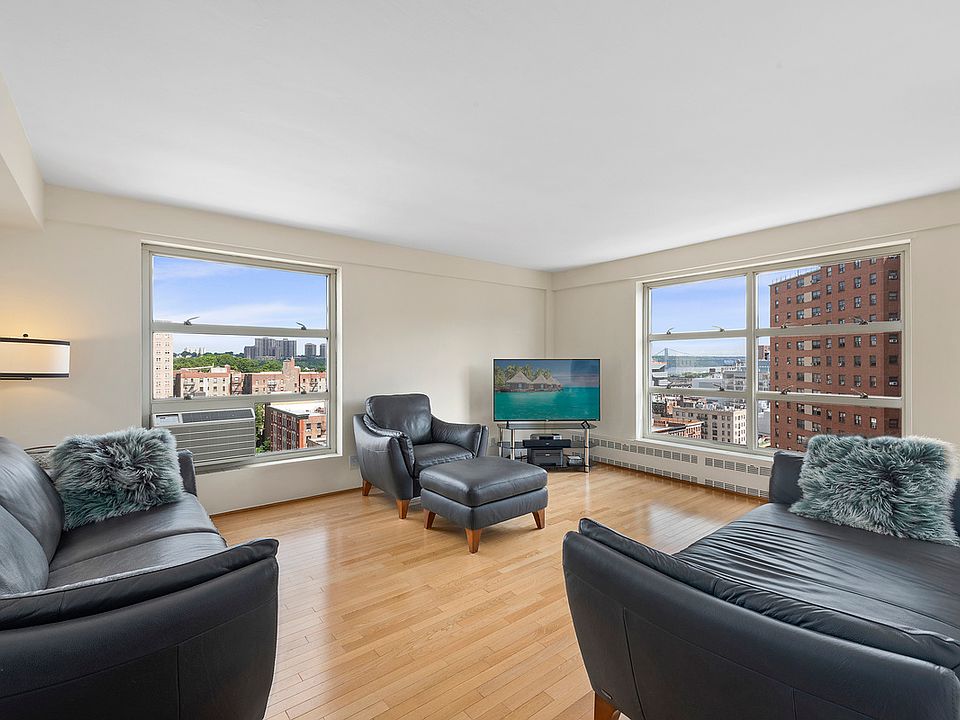 1st image of 80 La Salle St APT 15B