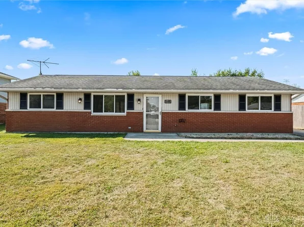 8347 Philadelphia Dr, Fairborn, OH 45324