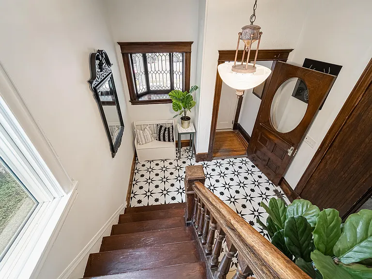 2701 Fremont Ave S #1 — Photo 6