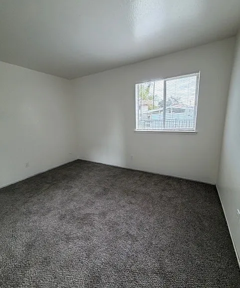 Montgomery Country Club Apartments — Photo 16