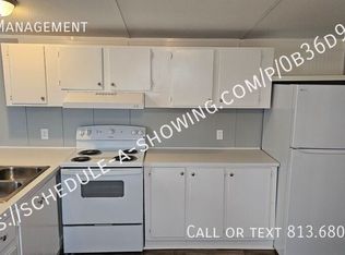 102 Pompano Dr, New Bern, NC 28560