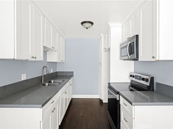 120 Alamitos Ave APT 22, Long Beach, CA 90802