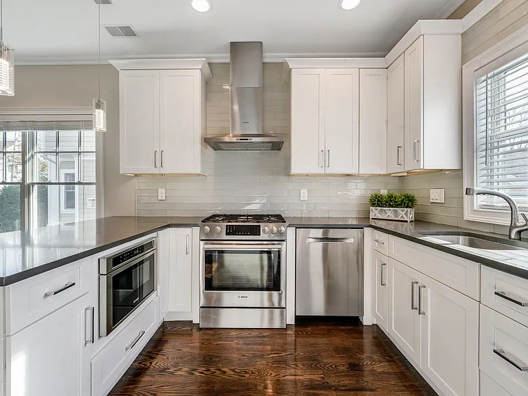 Kitchen 2