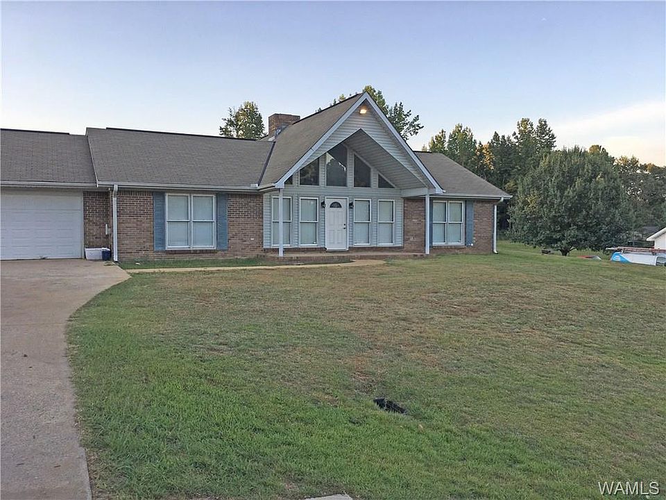 1st image of 15896 Flower Dr