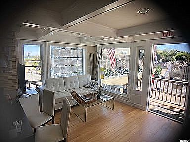 4th image of 937 Bay Walk