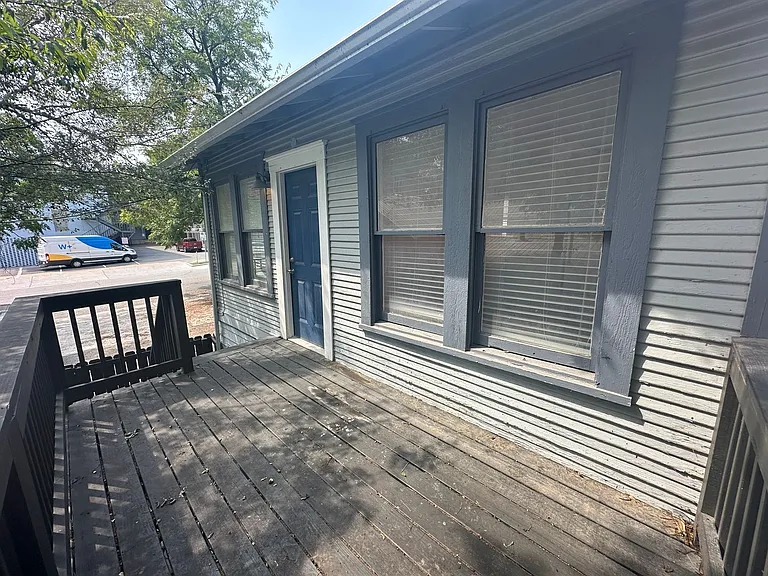 1803 Nueces St — Photo 31