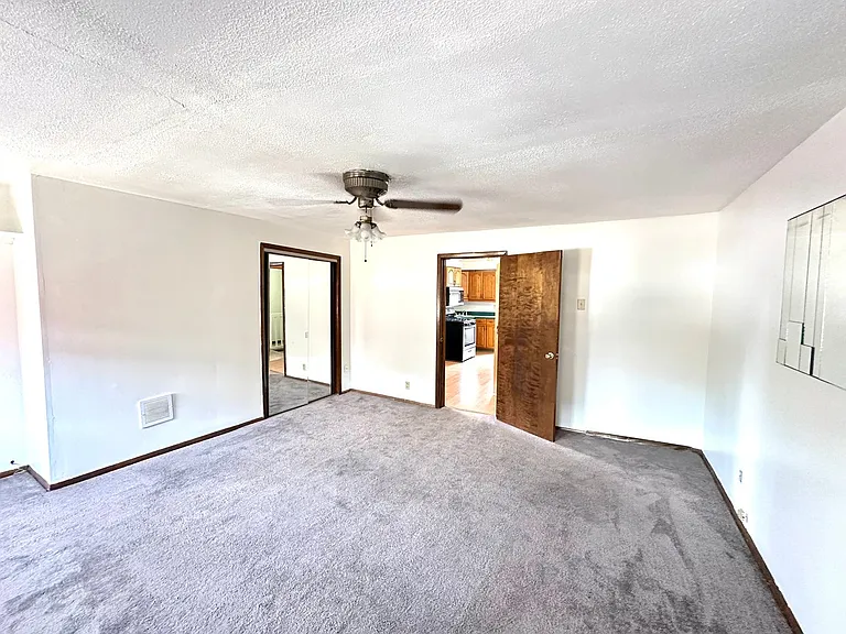 2110 Larkins Way #2 — Photo 3