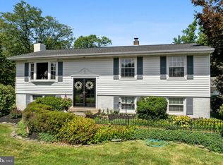 2320 Old Forty Foot Rd, Harleysville, PA 19438
