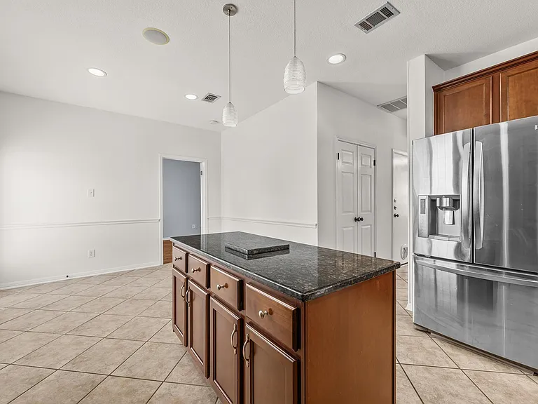 11905 Lake Stone Dr — Photo 17