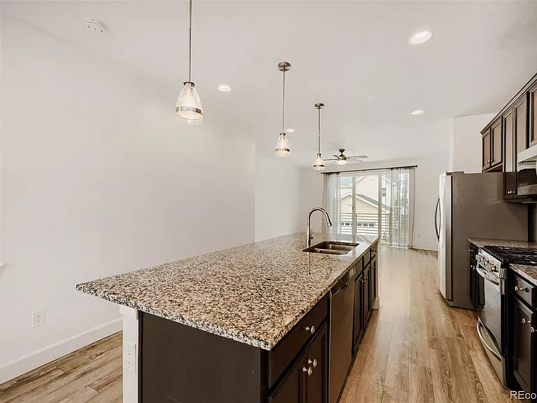 2600 Meadows Blvd #B — Photo 4