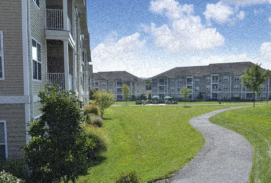 Building Photo - Woodmont Mews