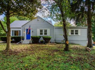 460 Rose Dr, Ann Arbor, MI 48103