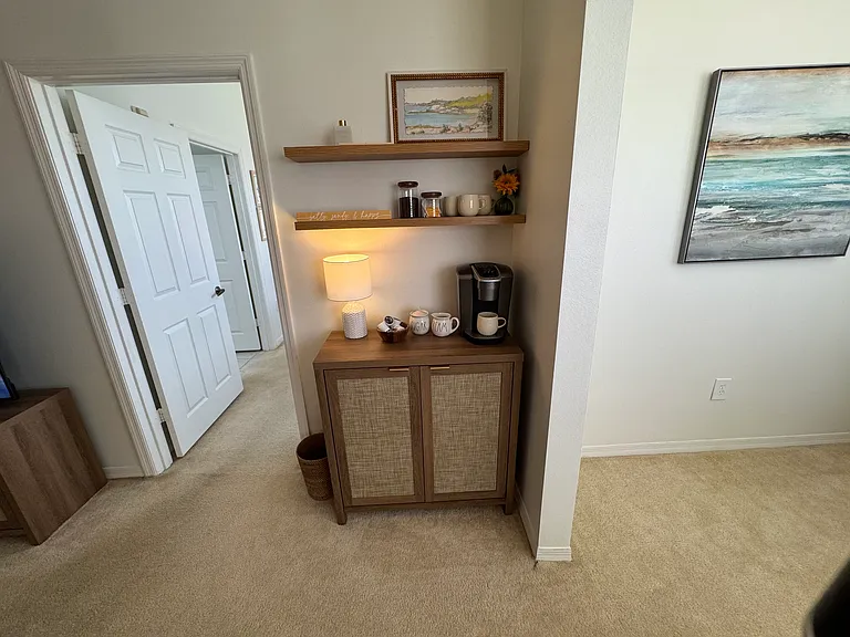 COFFEE BAR