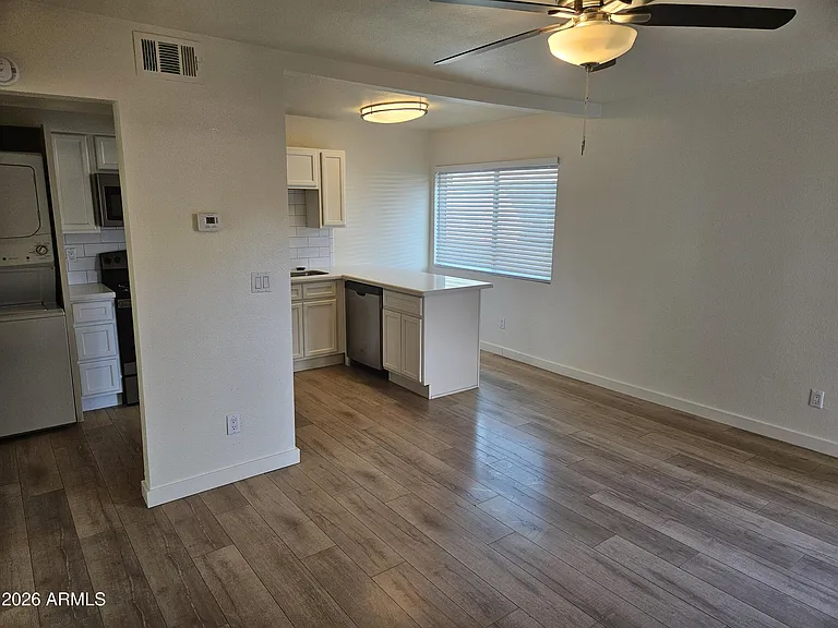 1330 E Highland Ave #2A — Photo 16
