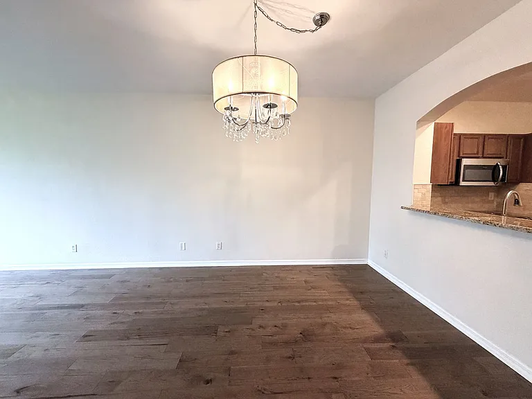 9701 Roundstone Cir — Photo 13