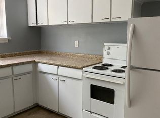 1494 Lepage Ave #10, Ottawa, ON K1Z8C9