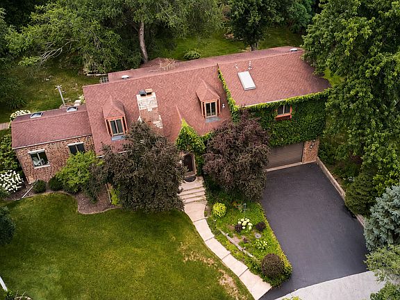 2nd image of 3708 Cooper Pl