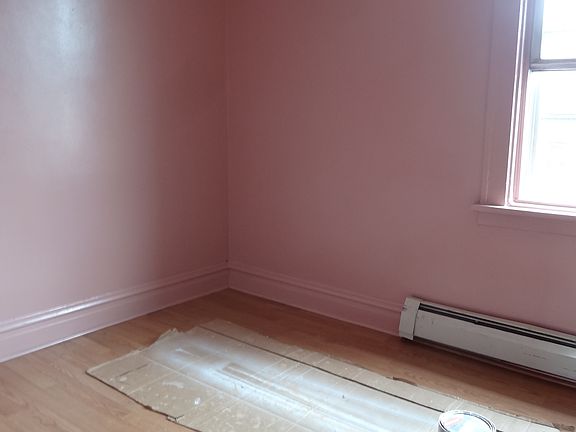 5th image of 10719 S Hoxie Ave #1