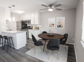 Pepperwood Townhomes & Gardens