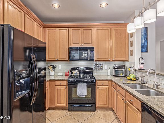 5th image of 21091 E Pickett Street