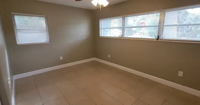 6430 Polk St — Photo 10