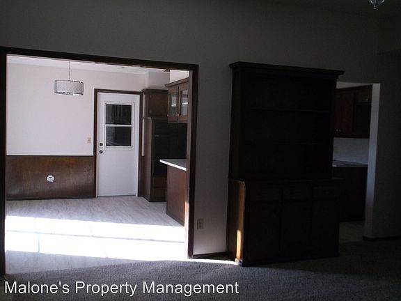 4th image of 4728 Del Porte Dr