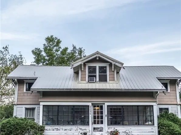 45694 Otter St, Alexandria Bay, NY 13607