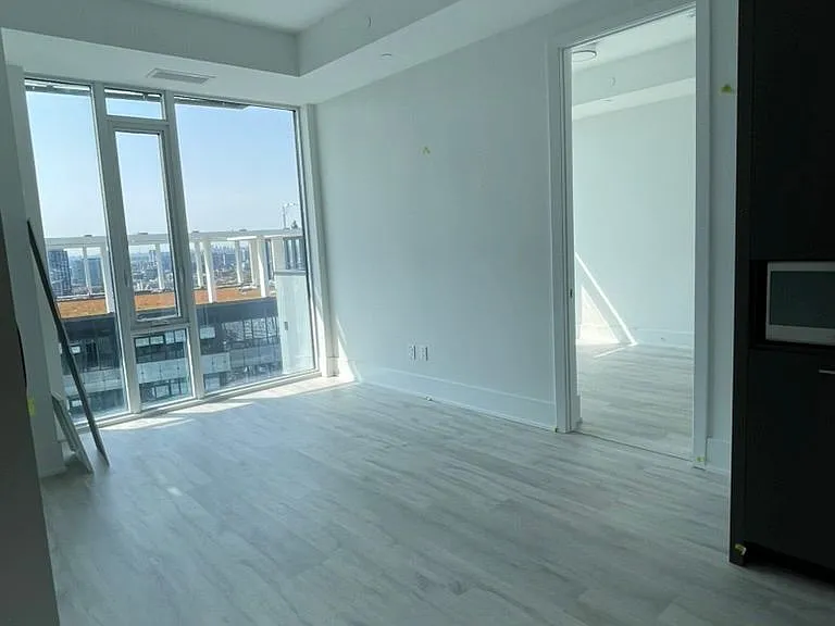 470 Front St W #2303 — Photo 9
