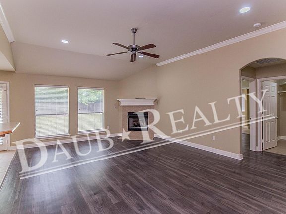 2nd image of 102 Canvasback Ln