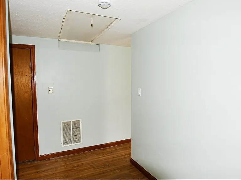 410 Bald Hill Rd #A — Photo 12