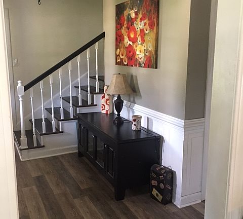 4th image of 100 New Castle Ct