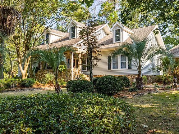 3rd image of 877 W Five Notch Road