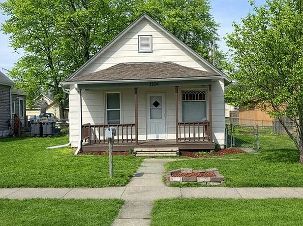 2204 Avenue E, Council Bluffs, IA 51501