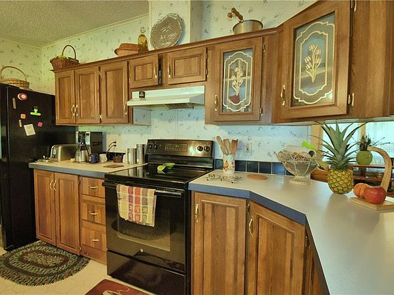 5th image of 4623 Acorn Dr N