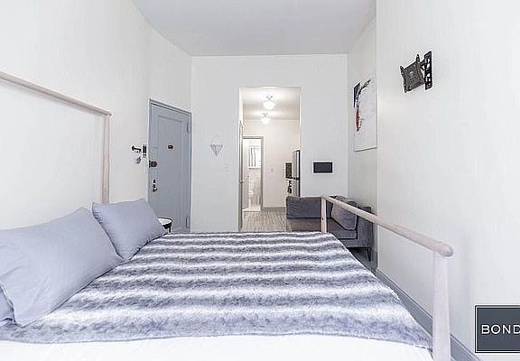 3rd image of 421 E 78th St APT 1B