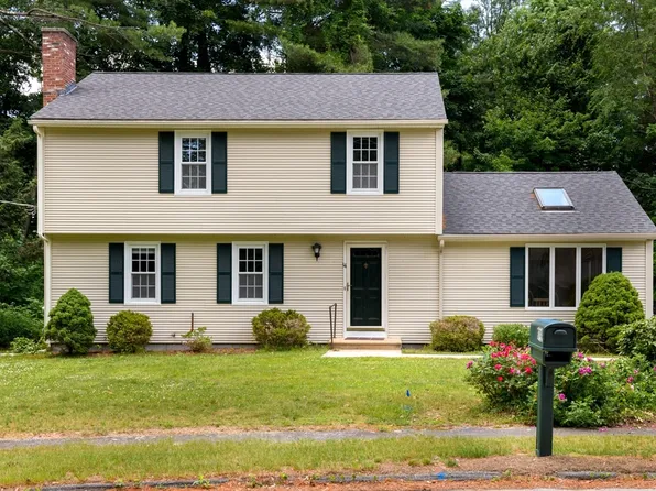 14 Wilde Willow Dr, Holden, MA 01520