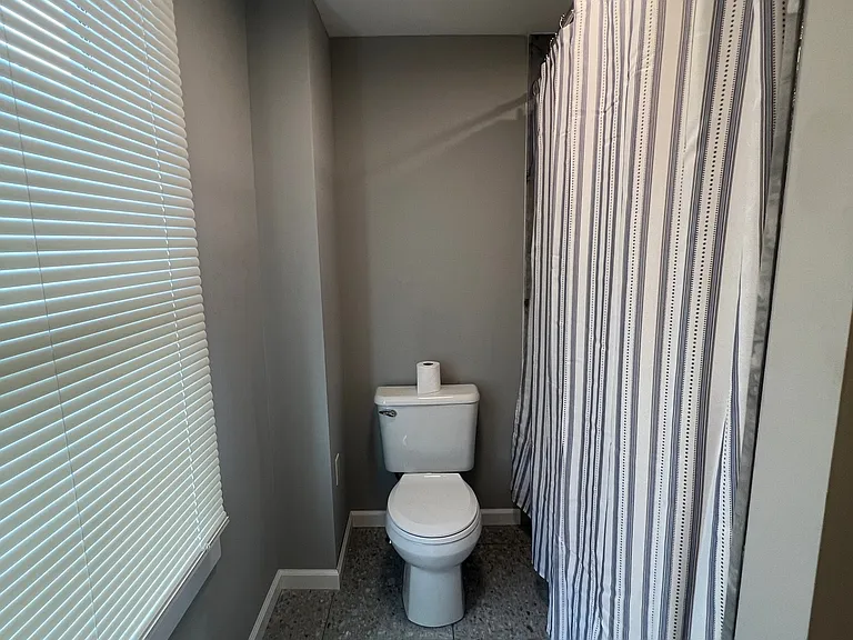 39 Buttonwood St #B — Photo 11