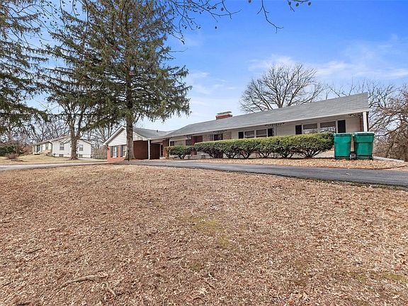 3rd image of 1401 Belgrove Dr
