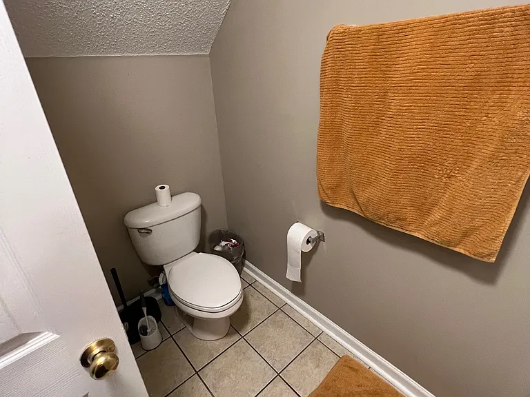 186 Priscilla Dr — Photo 4