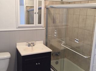 8 Greendale Ave #2, Worcester, MA 01606