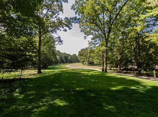 9781 Sunset Dr #300, Stanwood, MI 49346
