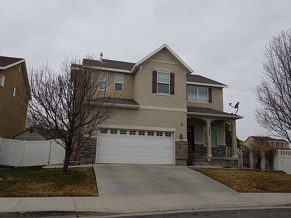 5th image of 3232 S White Diamond Way