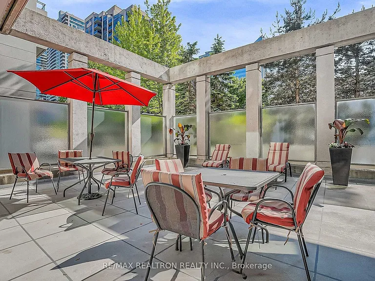 188 Doris Ave #803 — Photo 34