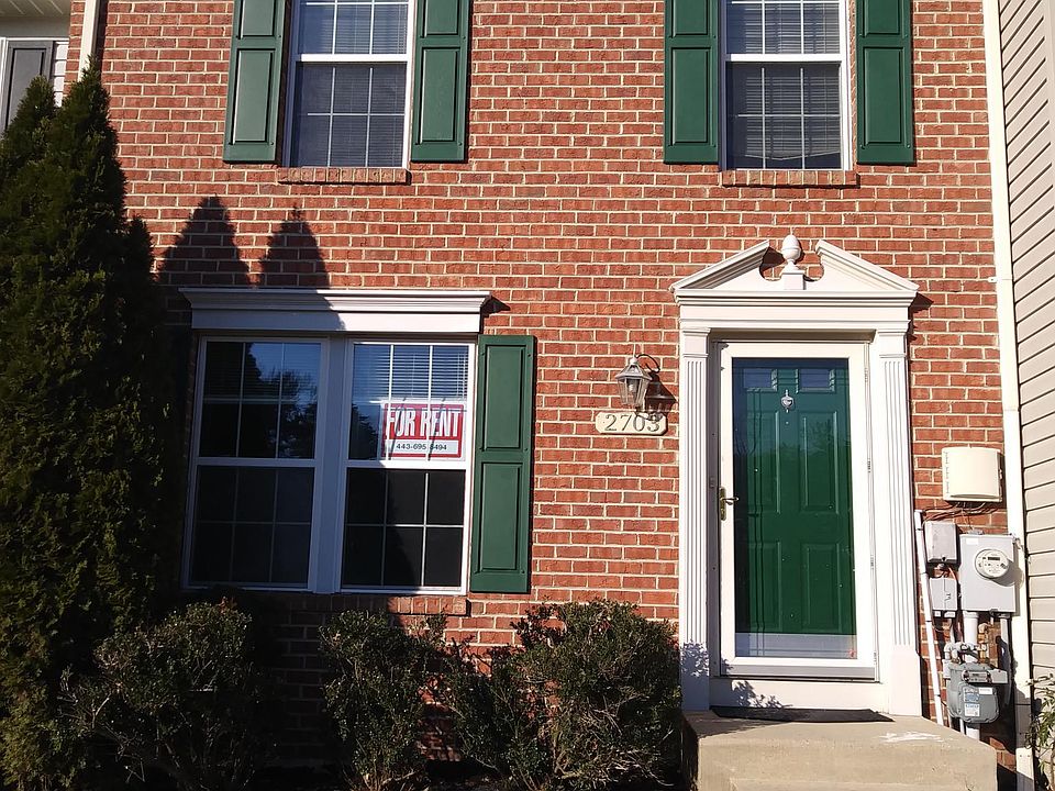 1st image of 2703 Hickory Knoll Ct